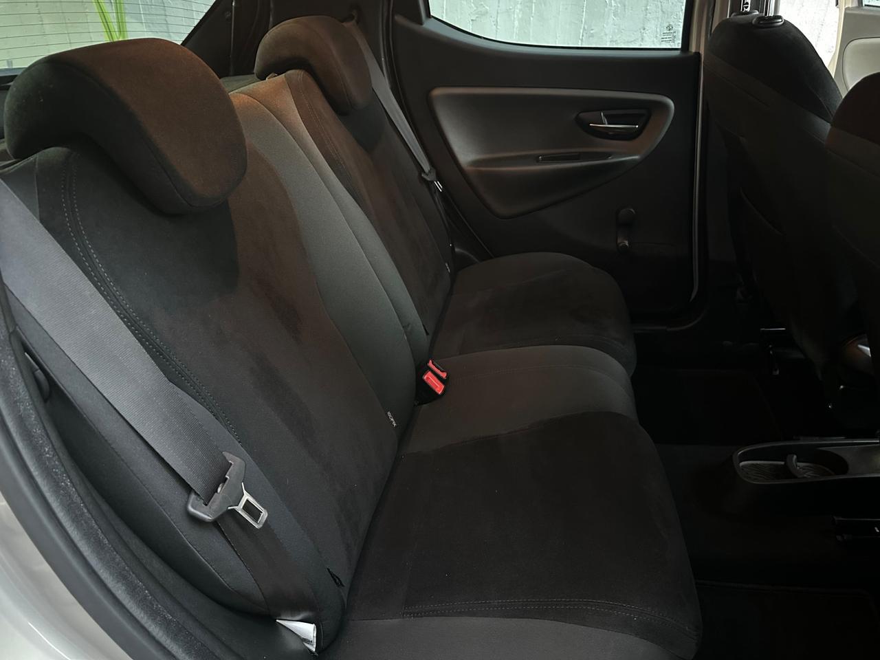 Lancia Ypsilon 1.2 69 CV 5 porte S&S Platinum