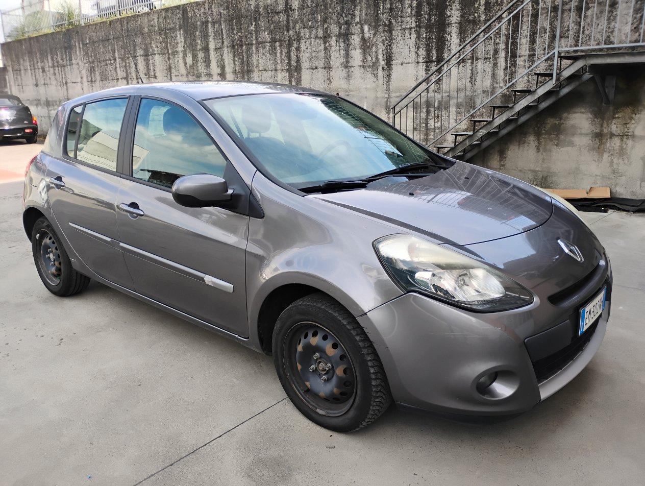 Renault Clio 5 Porte Clio 5p 1.5 dci Dynamique 75cv.NAVIGATORE.NEOPATENTATI