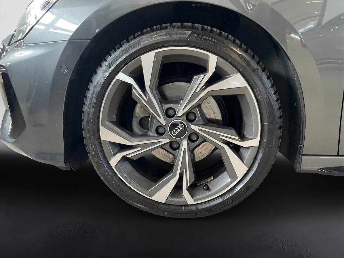 AUDI A3 4ª serie SPB 35 TFSI S tronic S line edition