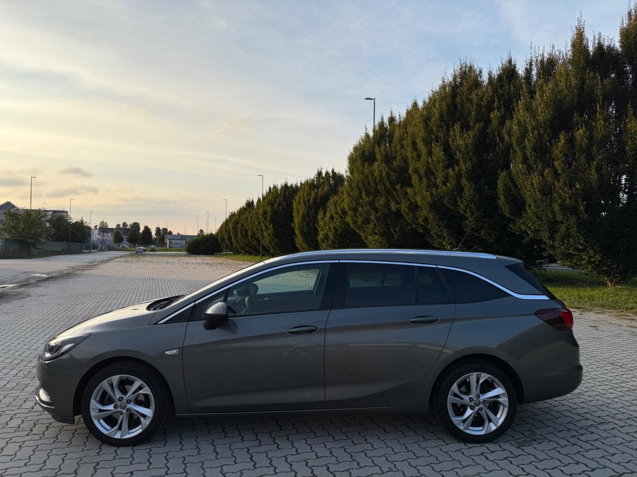 Opel Astra 1.6 CDTi 136CV Start&Stop Sports Tourer Innovation