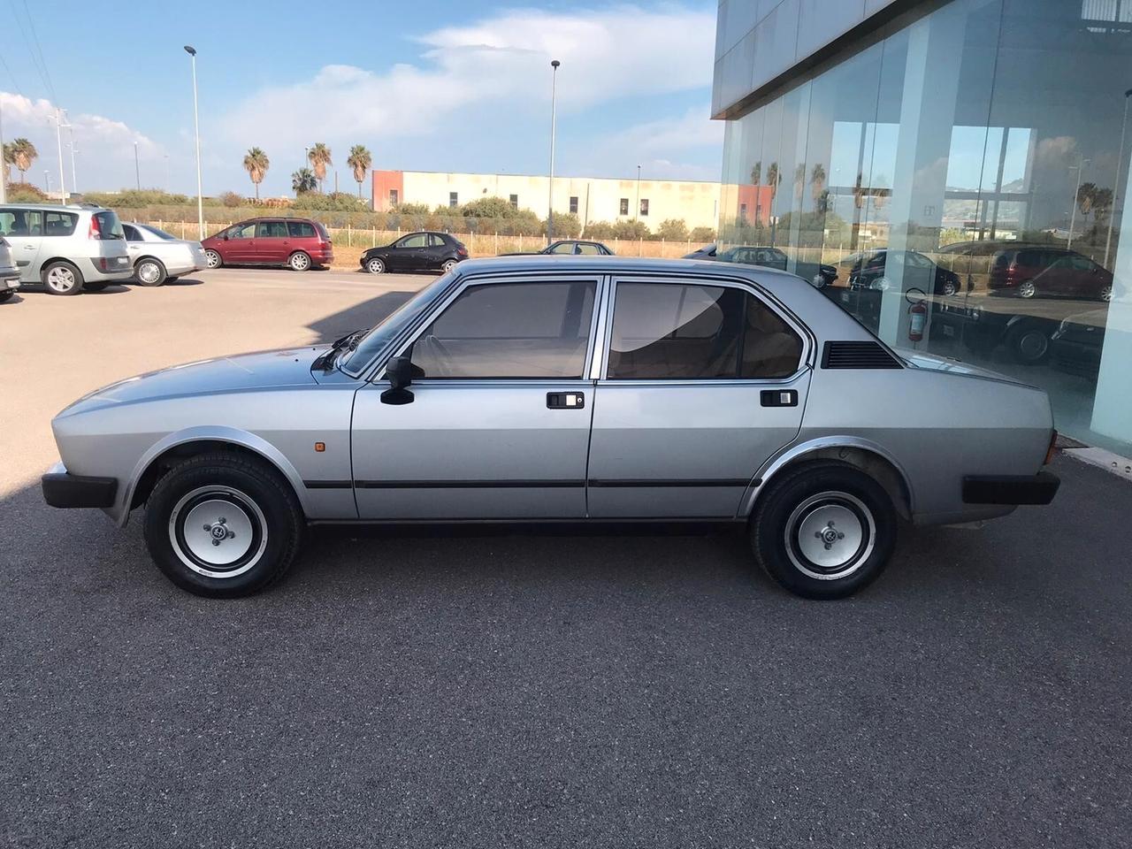 ALFA ROMEO ALFETTA 2.0I QUADRIFOGLIO ORO