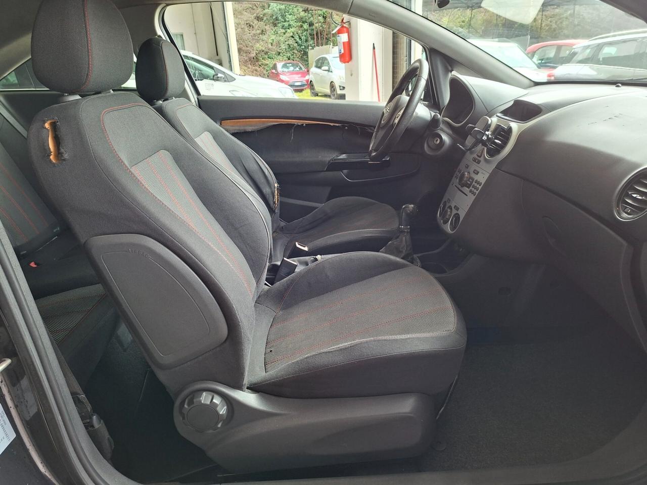 Opel Corsa 1.3 CDTI 90CV 3 porte Sport