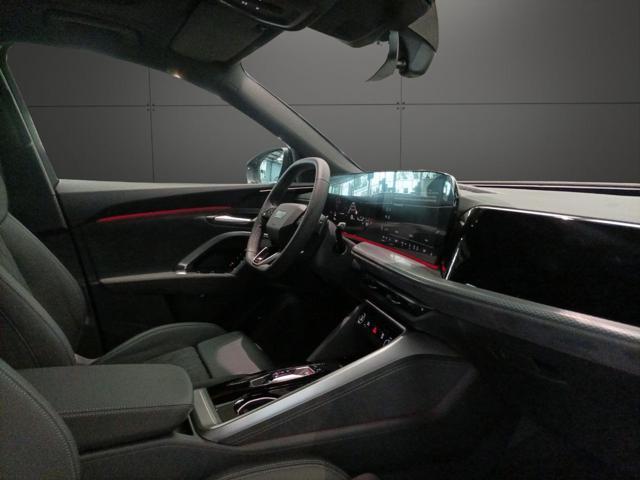 AUDI Q5 40 TDI 204 CV quattro S tronic Identity Black