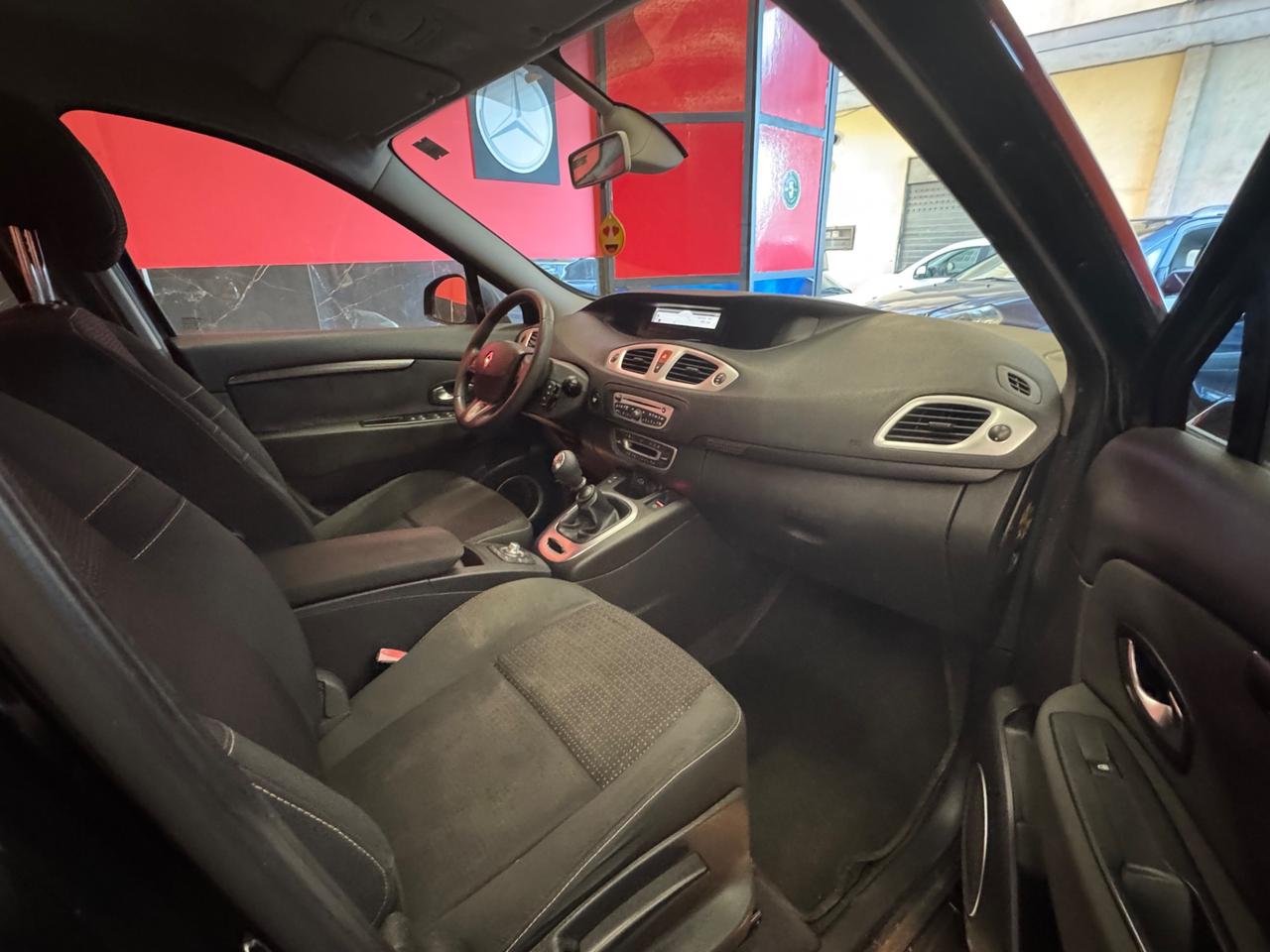Renault Scenic Scénic X-Mod 1.5 dCi 110CV Luxe