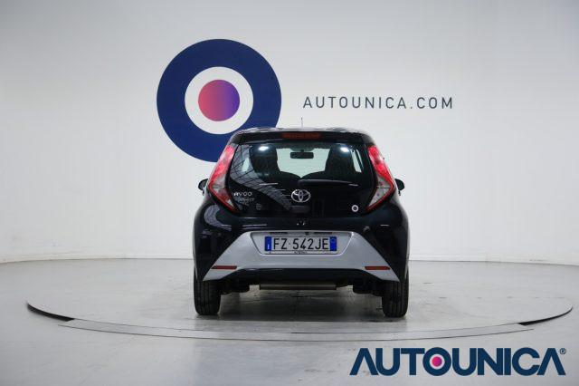 TOYOTA Aygo 1.0 VVT-I 72 CV 5 PORTE CONNECT NEOPATENTATI