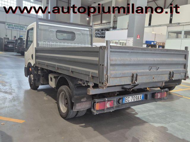 NISSAN Cabstar 35.13 2.5 TDI 130CV PC- RIBALTABILE TRILATERALE