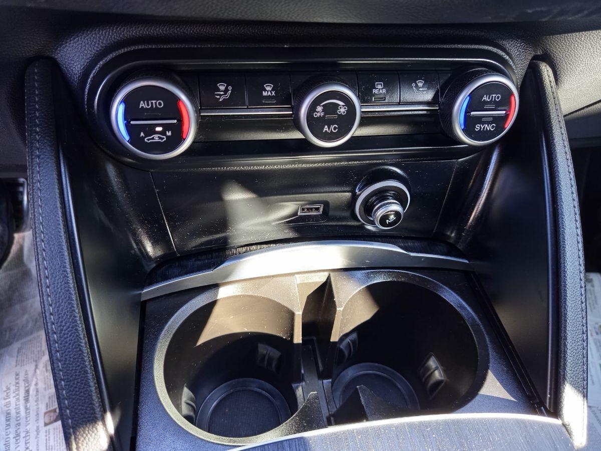 ALFA ROMEO Stelvio 2.2 T.d. 160CV AT8 RWD Sprint 2023