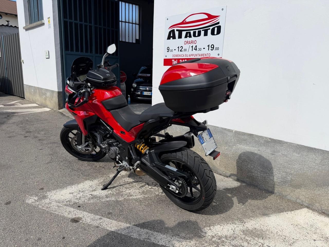Ducati Multistrada V2