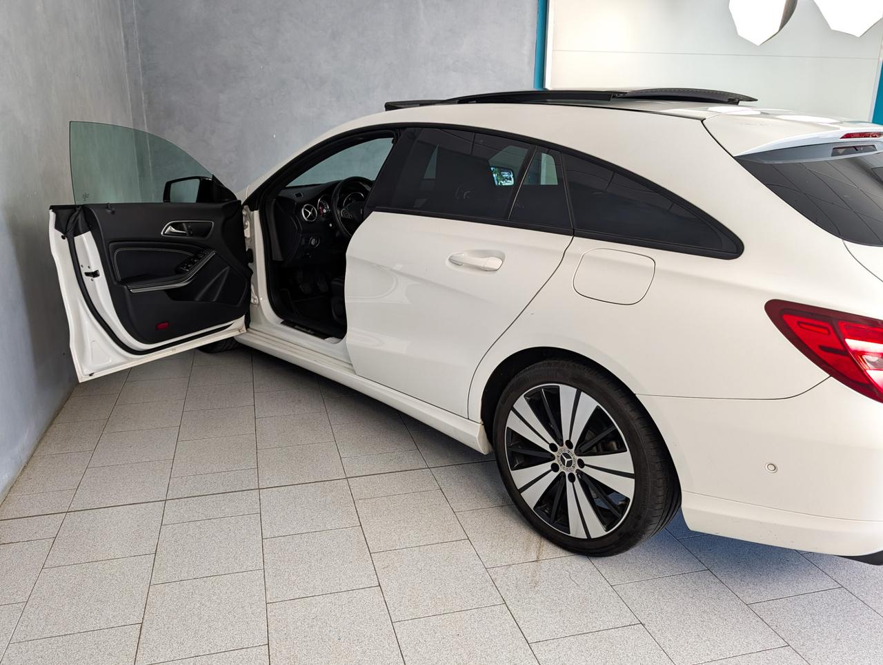 Mercedes-Benz CLA 180 180 Sport