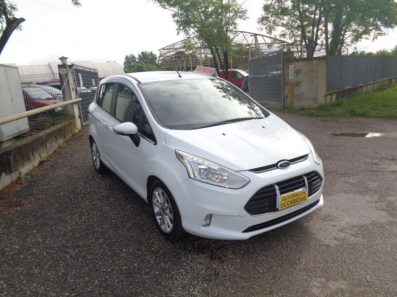Ford B-Max 1.5 TDCi 75 CV Business Titanium
