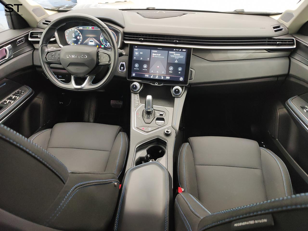 LYNK&CO 01 - 01 PHEV