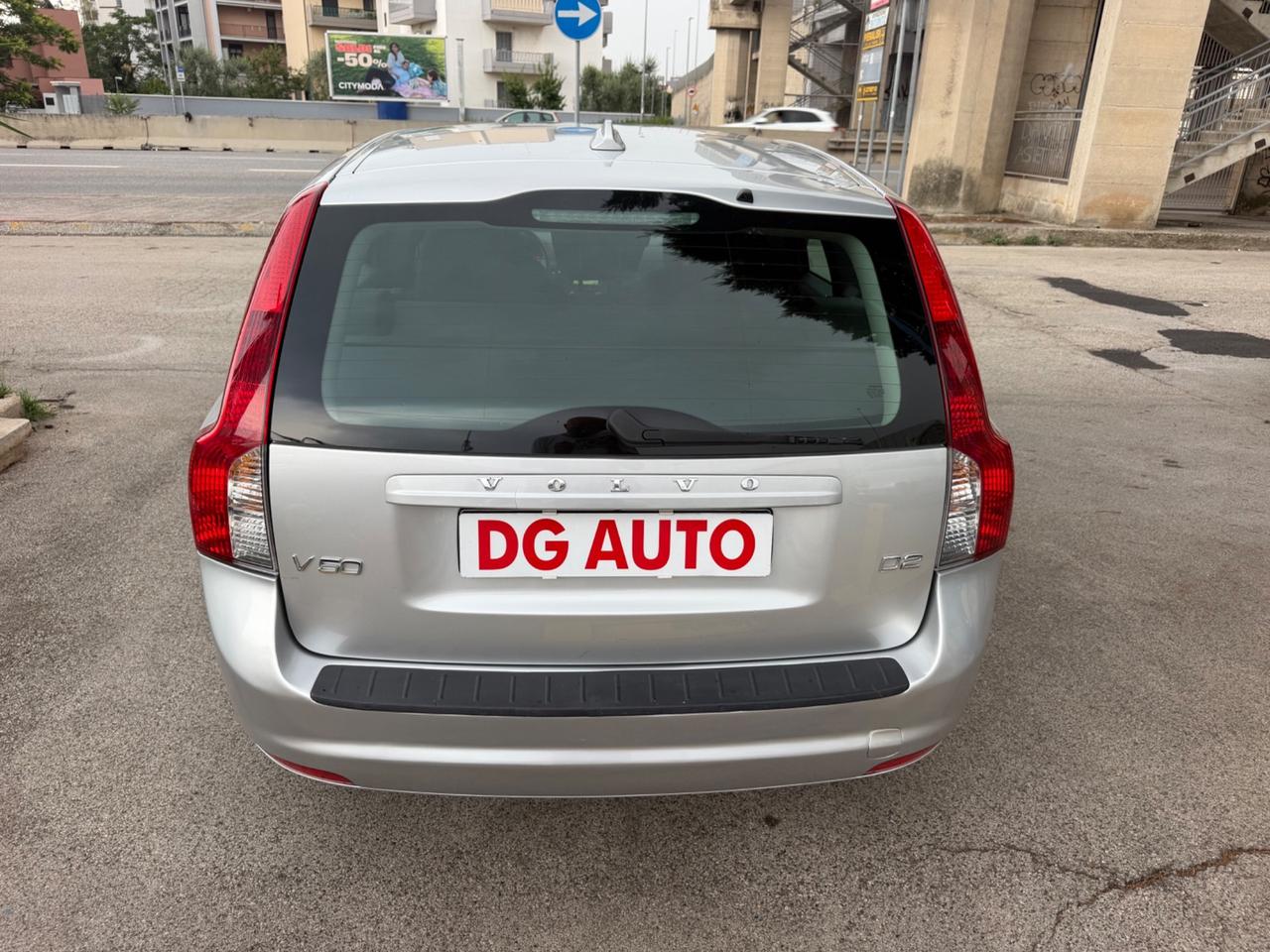 Volvo V50 1.6 diesel 115 cavalli 2011