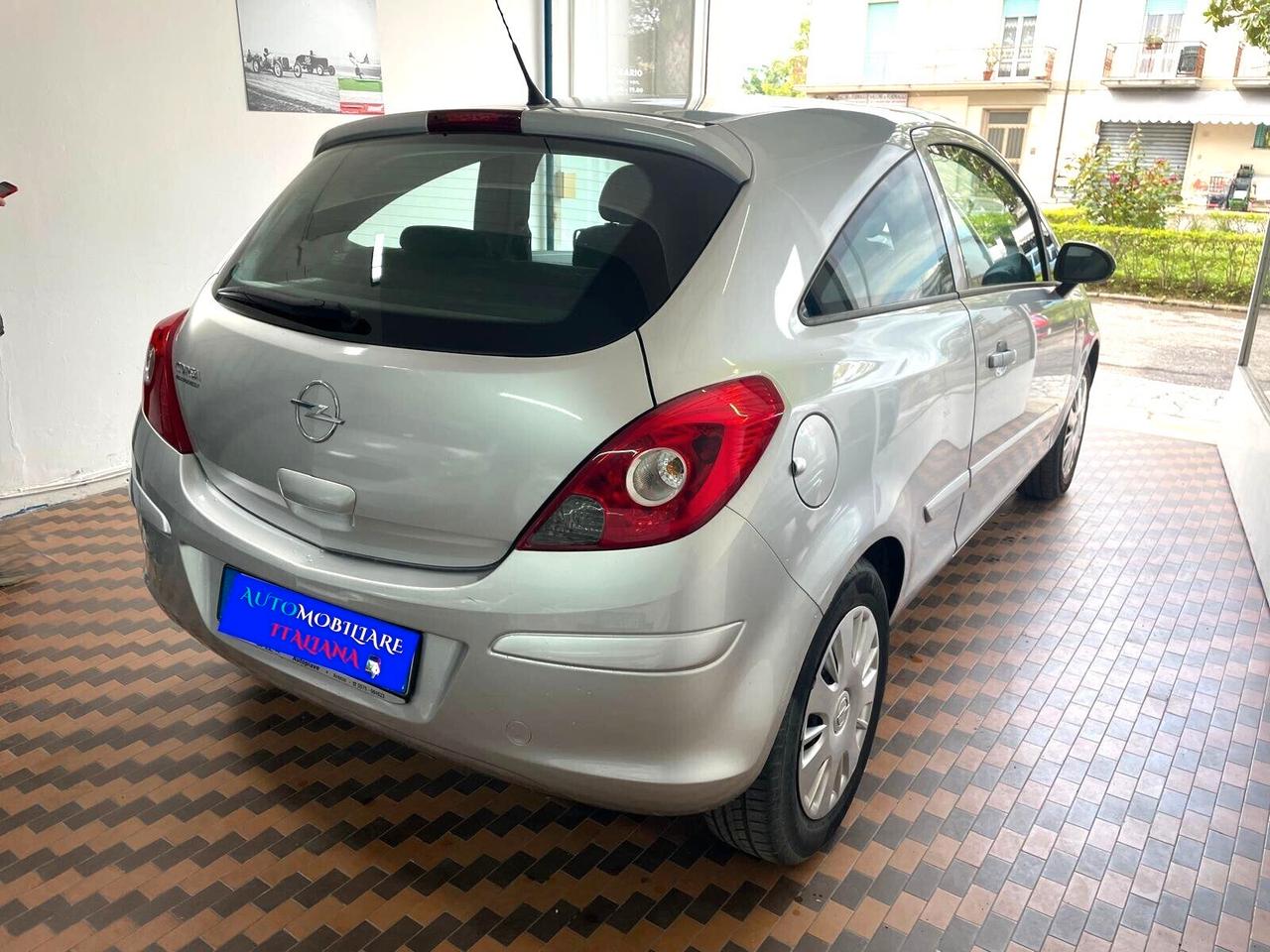 Opel Corsa 1.0 12V 3 porte