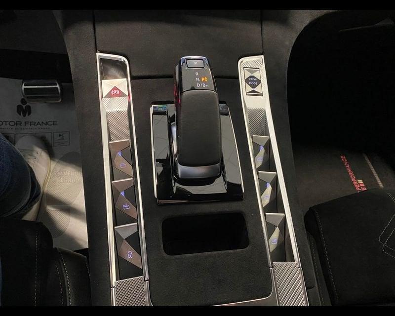 DS DS 7 DS7 Perfo Line+ 300 4x4 E-TENSE