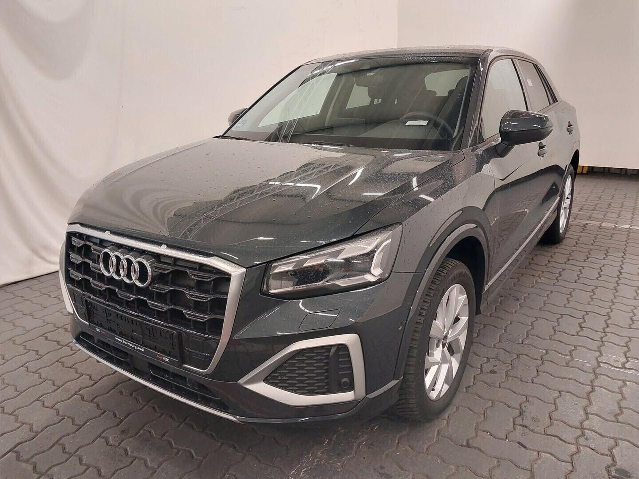 Audi Q2 30 TDI S tronic Advanced MATRIX LED / VIRTUAL / CAMERA / R17