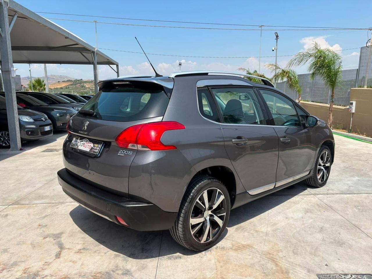 Peugeot 2008 1.6 e-HDi 92 CV Stop&Start Allure