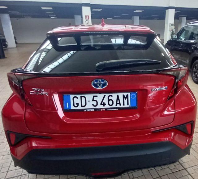 TOYOTA C-HR 1.8 Hybrid E-CVT Trend