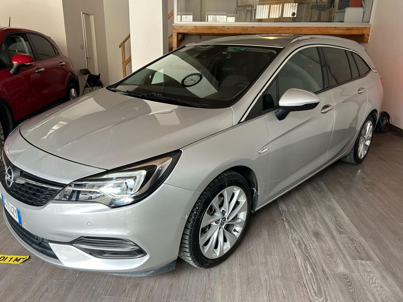 Opel Astra 1.5 CDTI 122 CV S&S AT9 5 porte Business Elegance