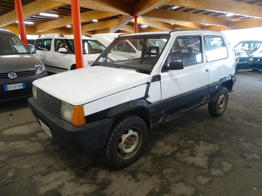 Fiat Panda 1.0 4x4 neopatentati