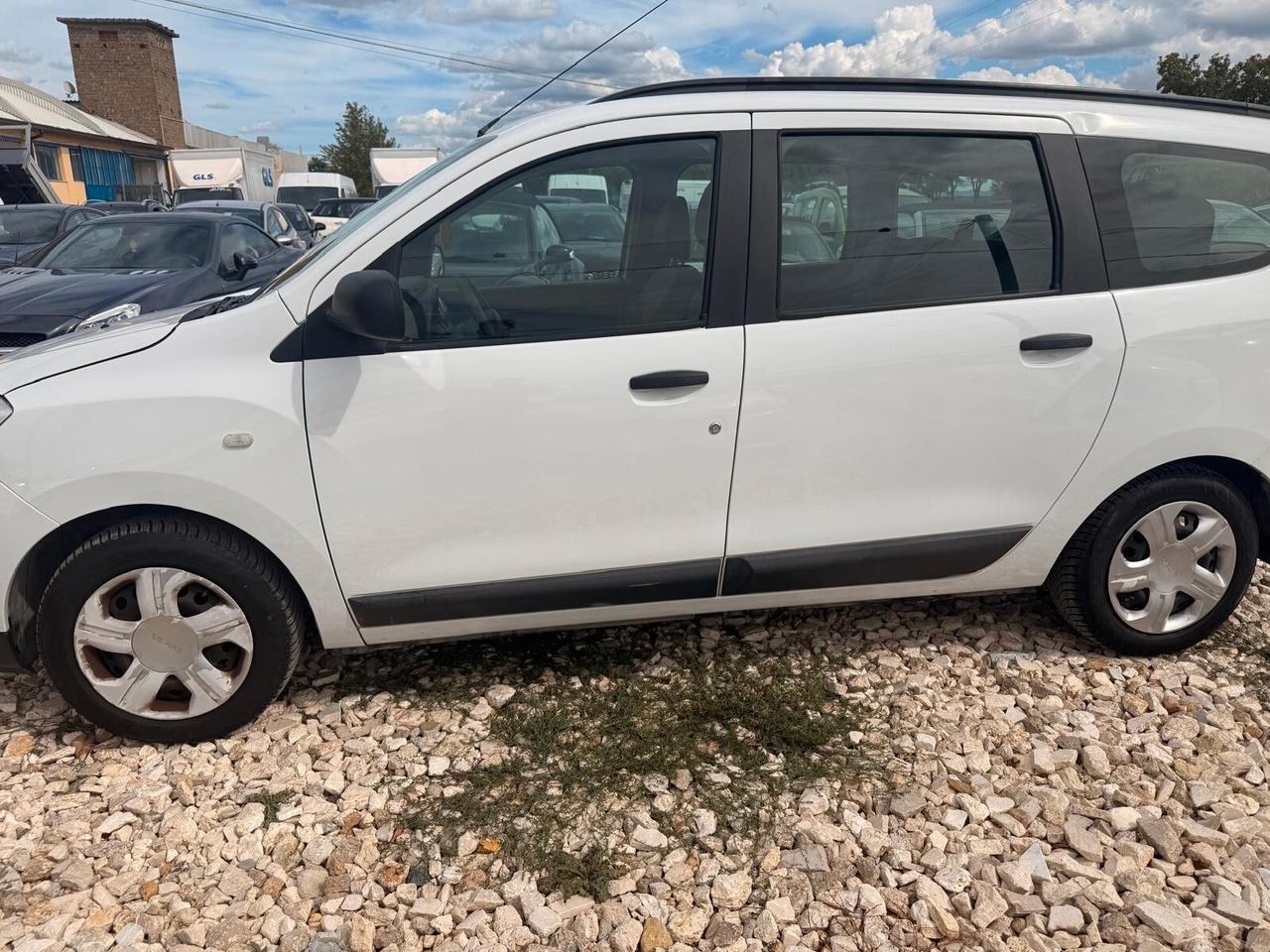 Dacia Lodgy 1.5 dCi 8V 90CV 7 posti Lauréate