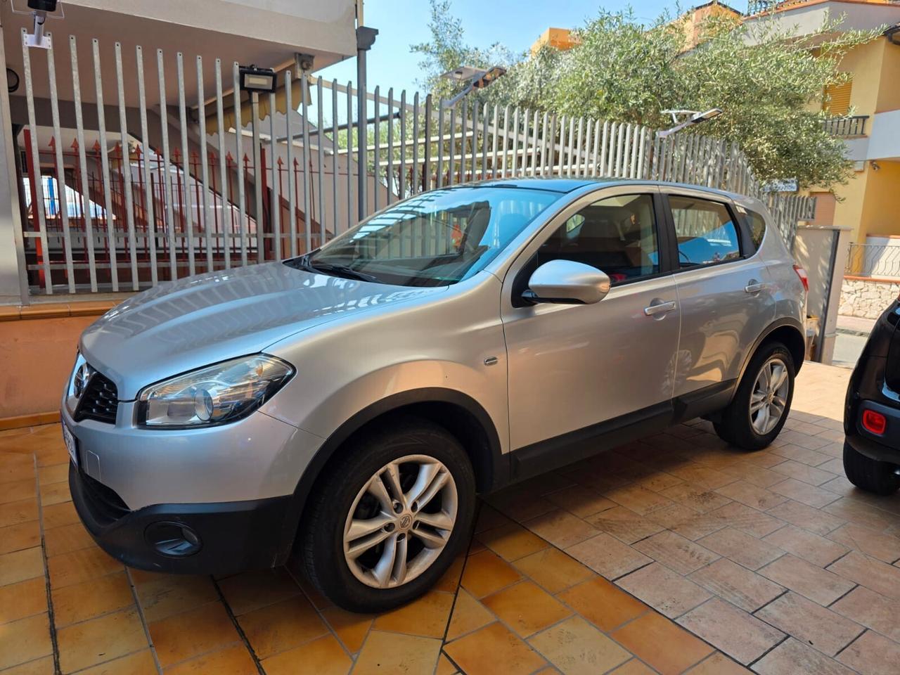 Nissan Qashqai 2.0 dCi DPF Acenta