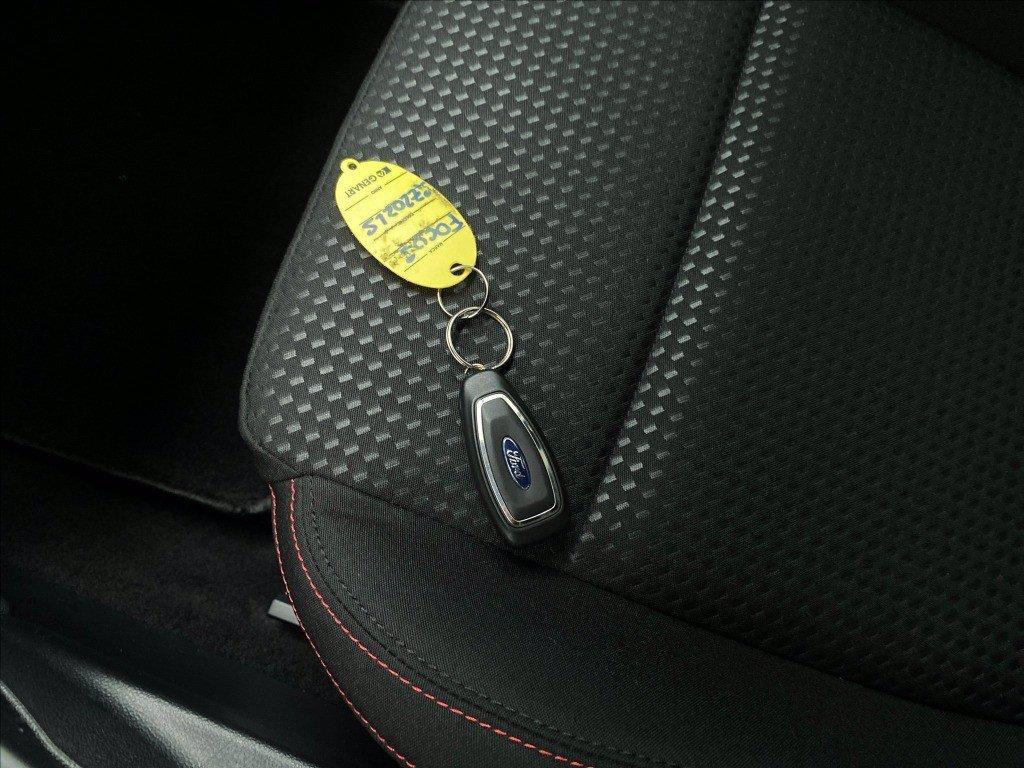 FORD Focus SW 1.0t ecoboost h ST-Line 155cv powershift del 2025