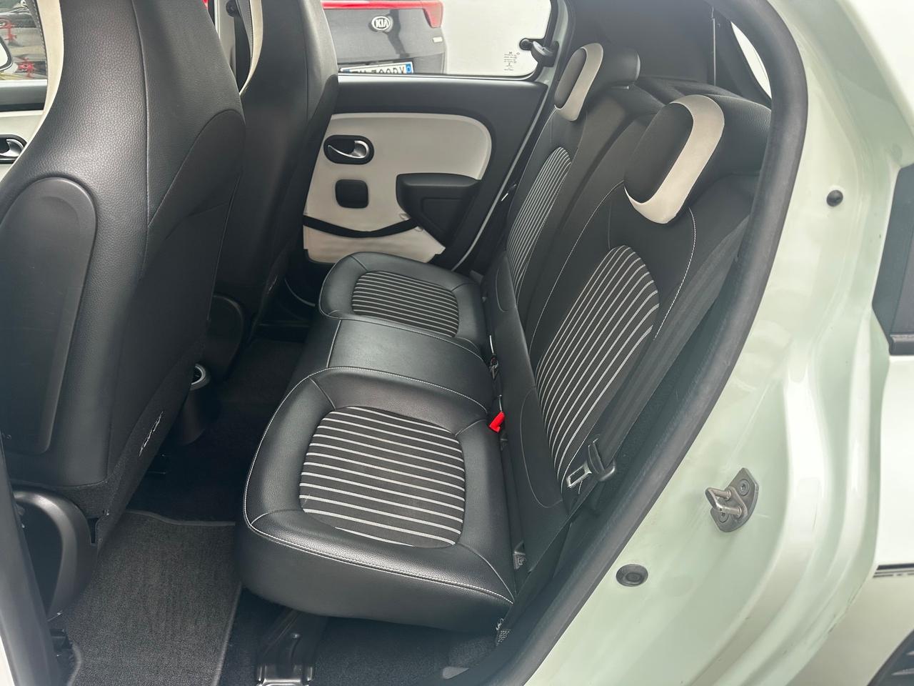 Renault Twingo SCe 65 CV Intens