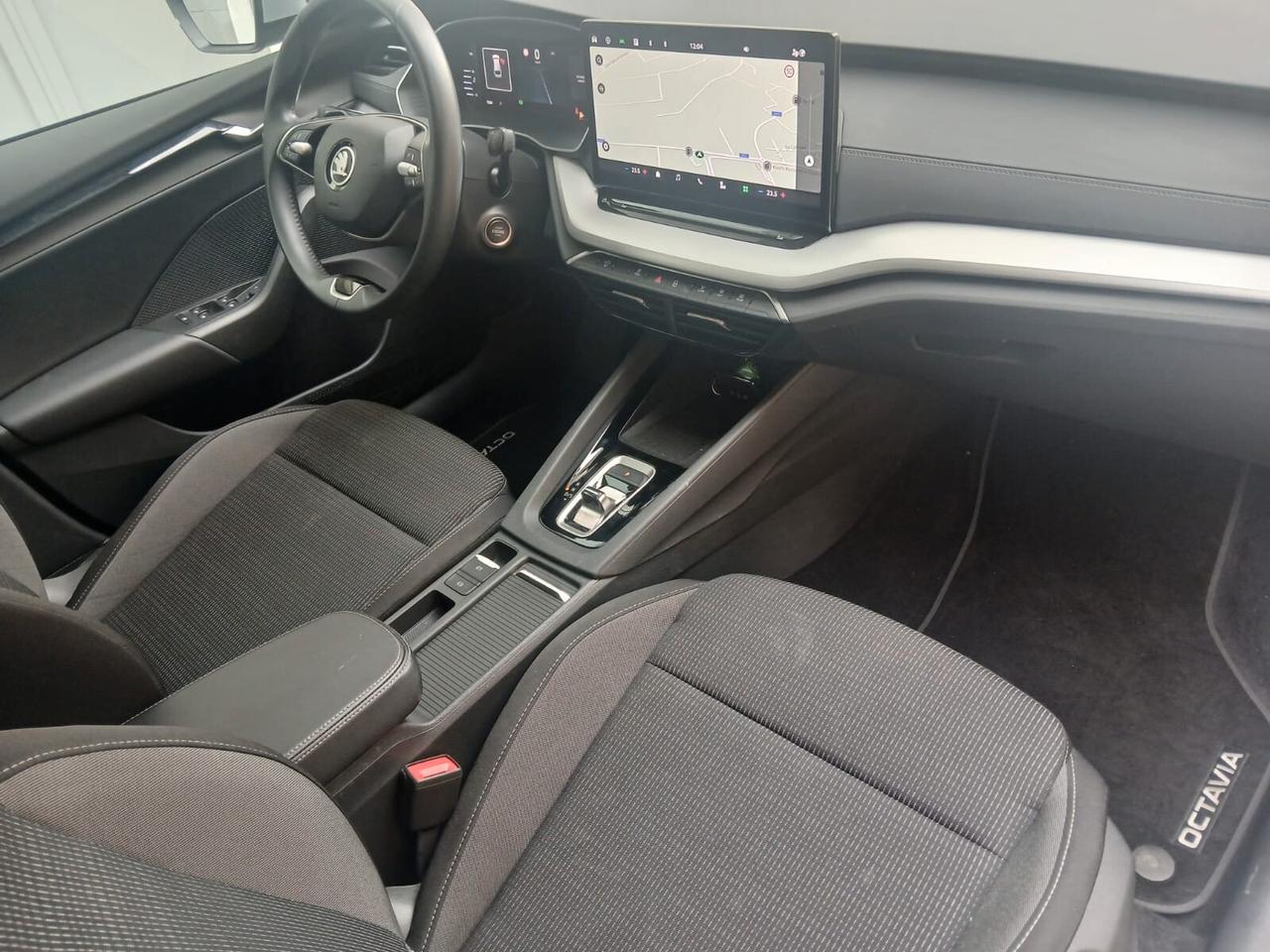 Skoda Octavia 2.0 TDI EVO SCR 150 CV DSG Wagon Executive