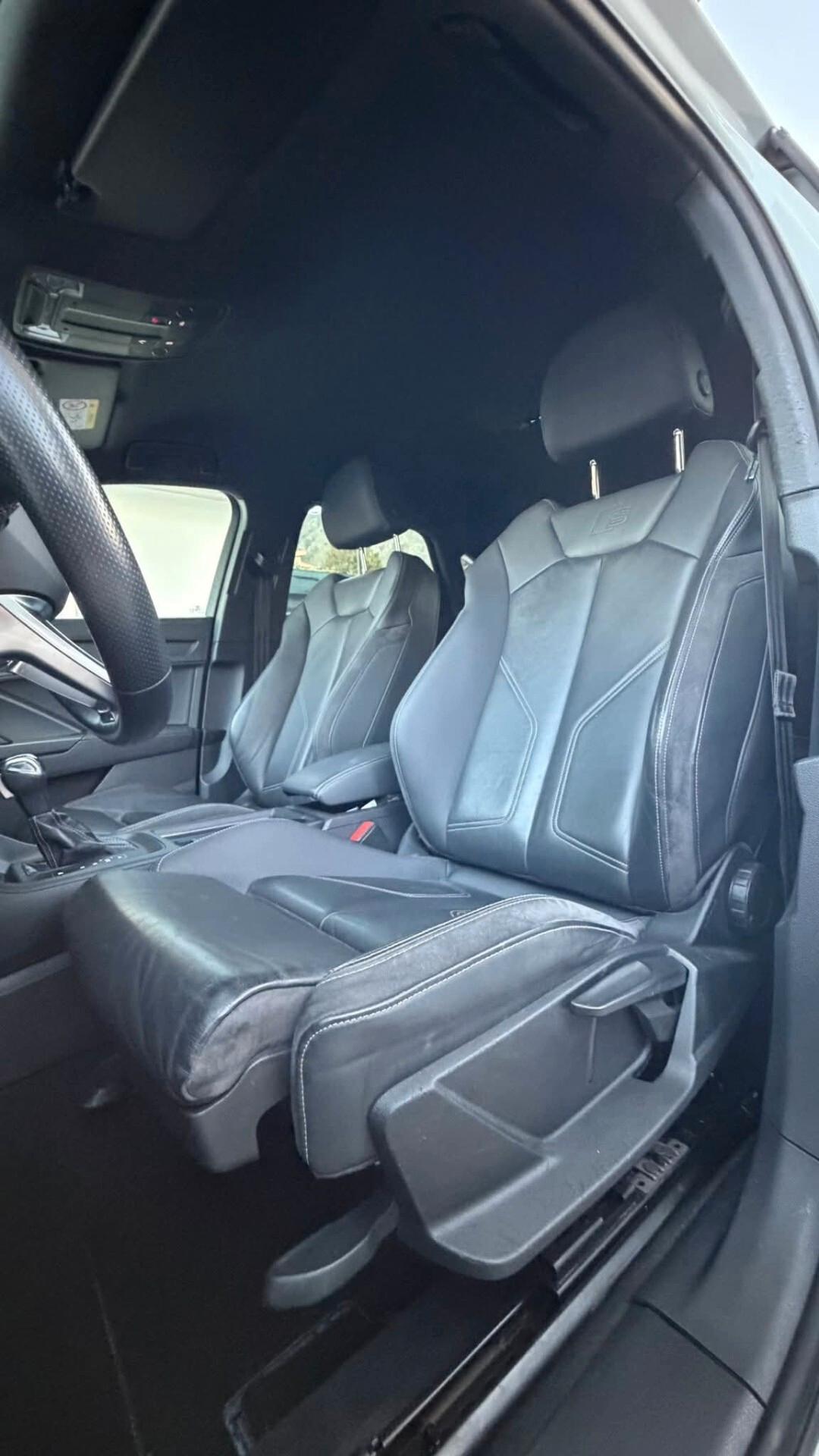 Audi Q3 S LINE