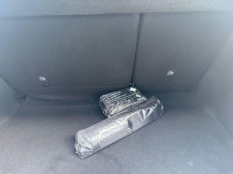 Citroën C3 PureTech 83 S&S Shine Neo Patentati