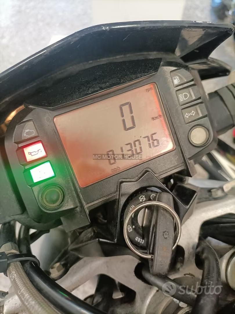 Aprilia sxv 450 +prom incluso passaggio+patente a2