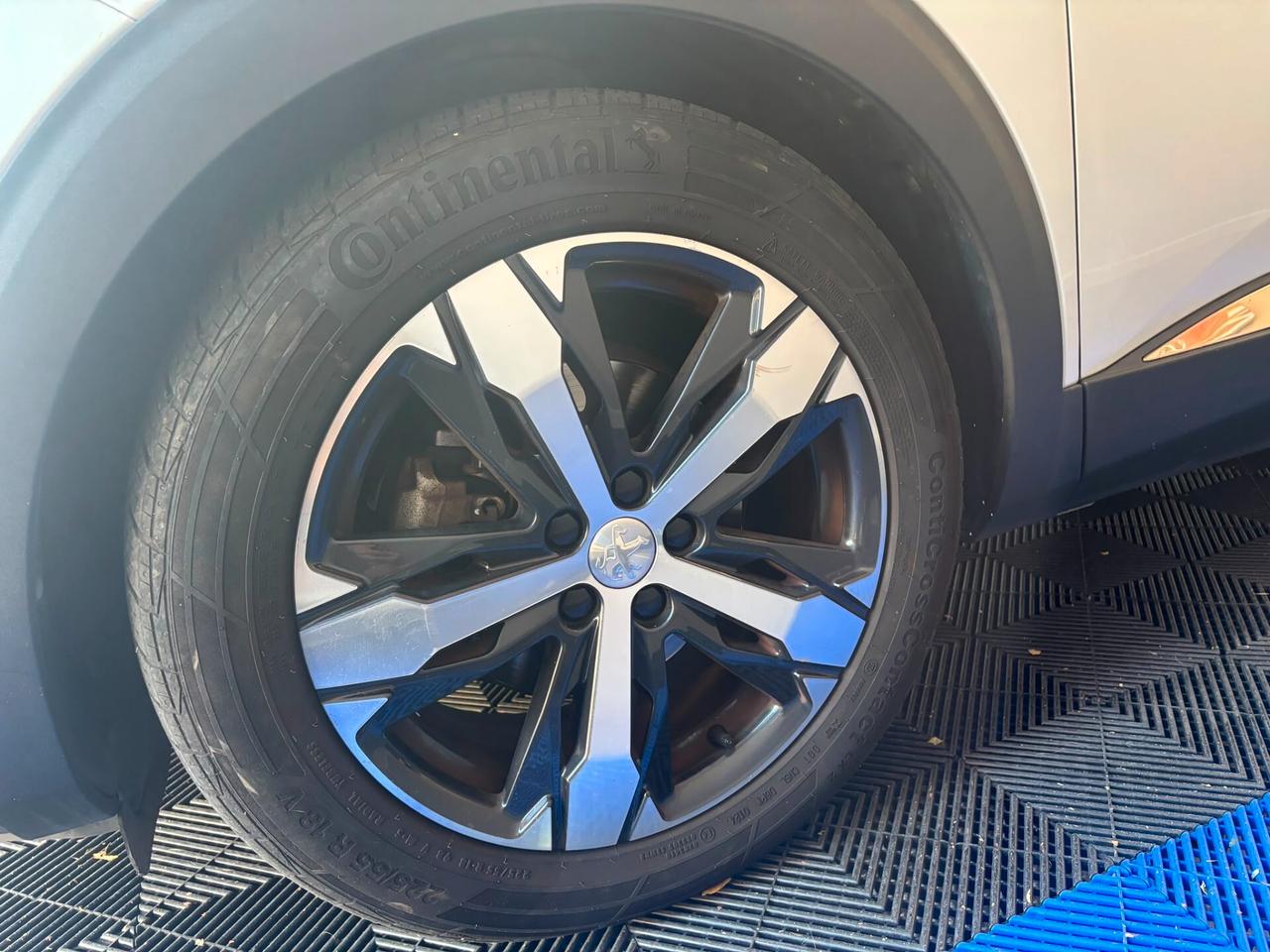 PEUGOET 3008 1.6 HDI 120 CV AUTOMATICA GT LINE TETTO PANORAMICO