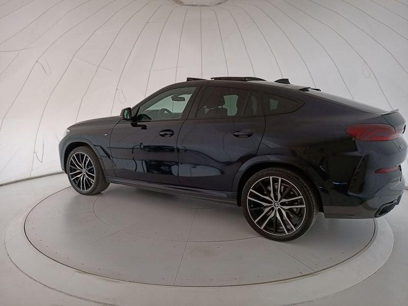 BMW X6 G06 xdrive30d mhev 48V Msport auto