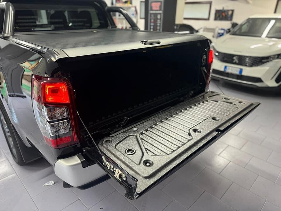 Mitsubishi L200 2.3 D Club Cab 4x4 Super Select Intense