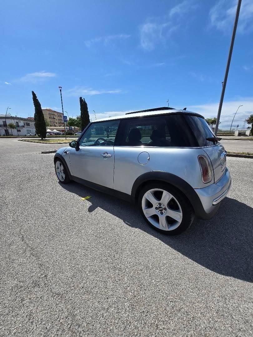 Mini 1.4 TETTO APRIBILE OCCASIONE 1.399€