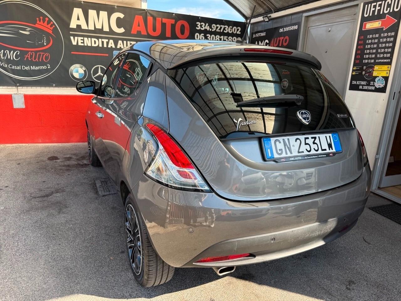 Lancia Ypsilon 1.0 FireFly 5 porte S&S Hybrid Gold - SENZA VINCOLI FINANZIARI