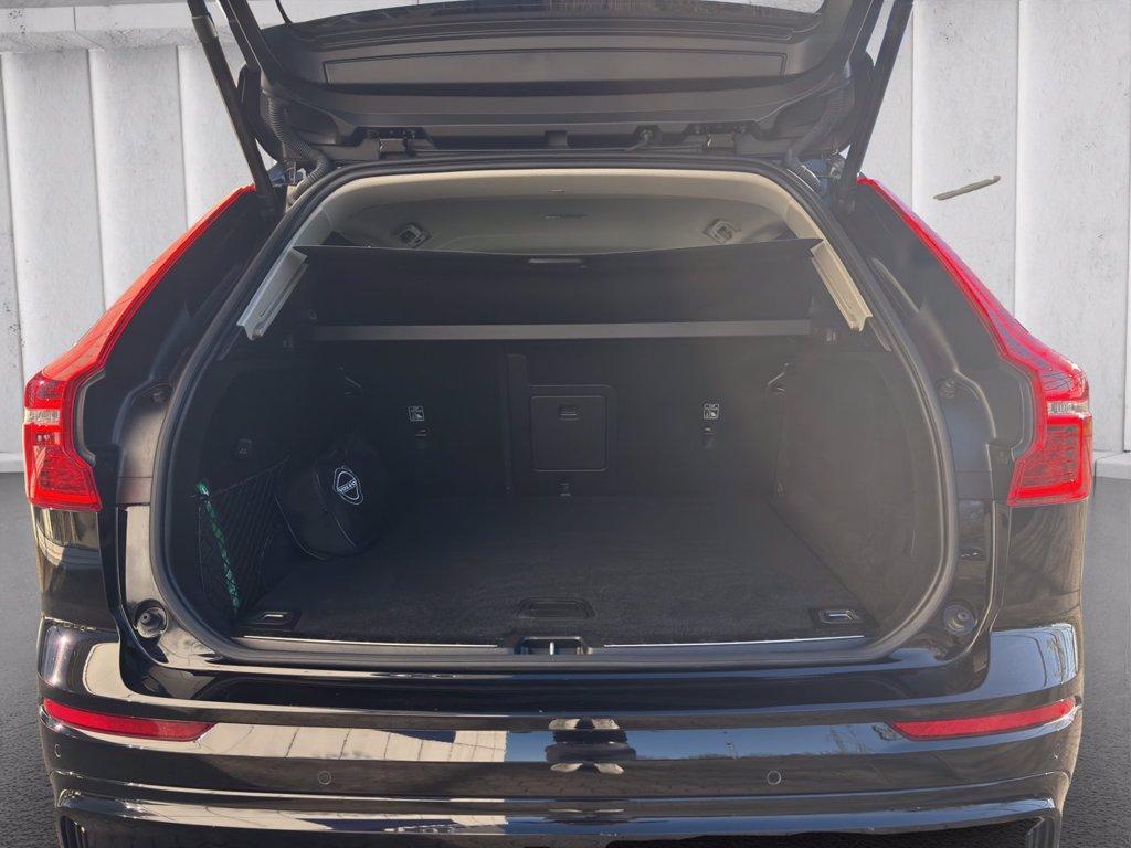 VOLVO XC60 2.0 b4 Plus Dark auto del 2024