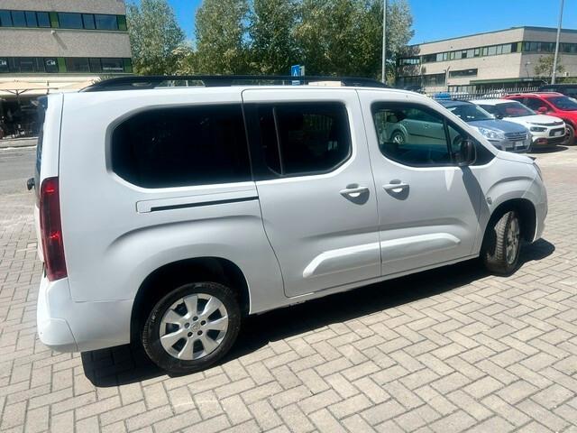 Opel Combo Life 1.5D 130 CV S&S MT6 Elegance Plus XL