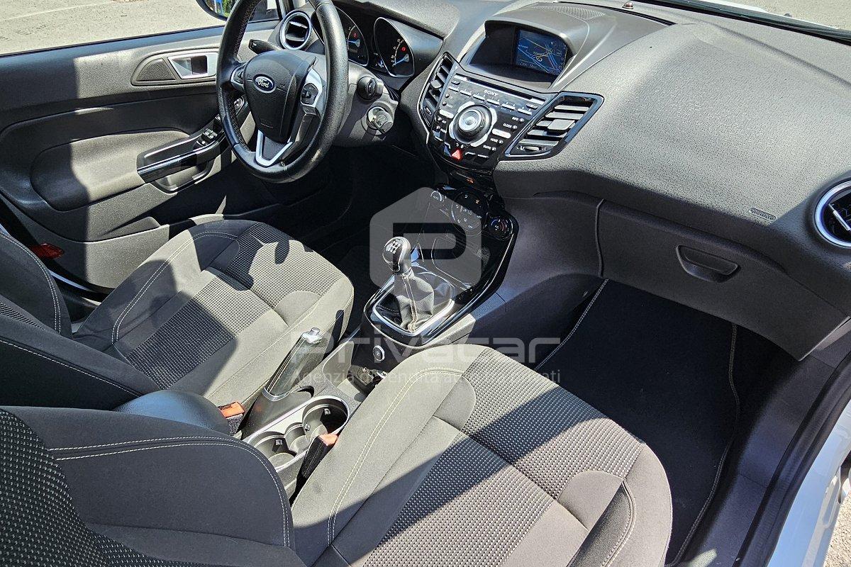 FORD Fiesta 1.4 5p. Bz.- GPL Titanium
