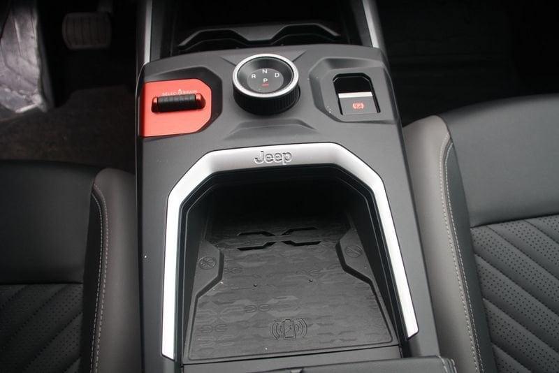 Jeep Compass E-Hybrid 1.2 Turbo MHEV 106kW First Edition DCT