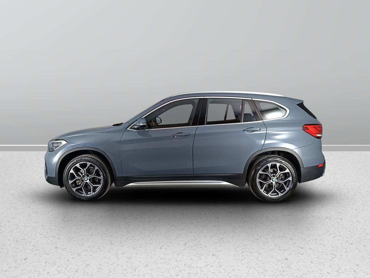 BMW X1 F48 2019 - X1 xdrive18d xLine