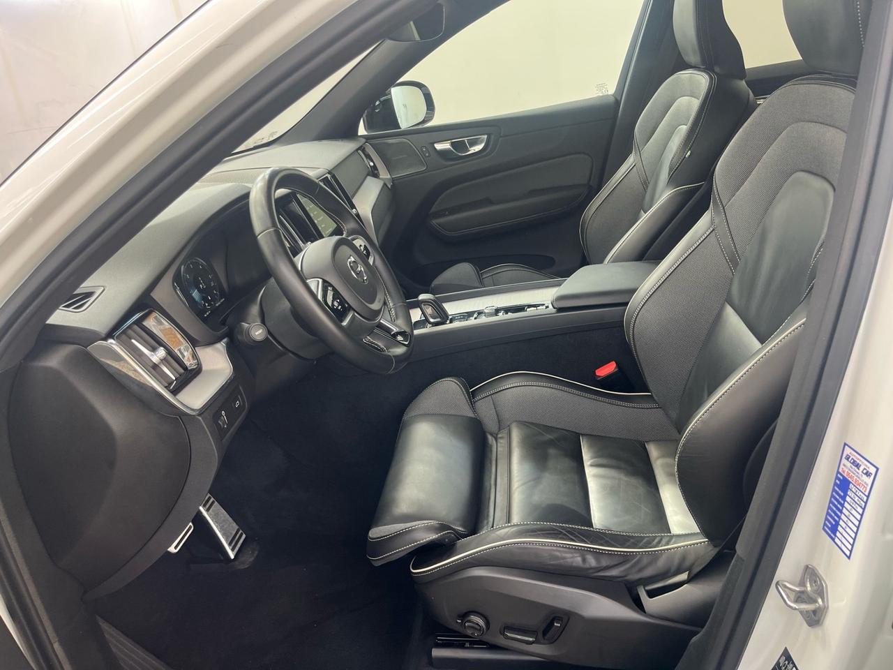 Volvo XC 60 XC60 B4 (d) Geartronic R-design