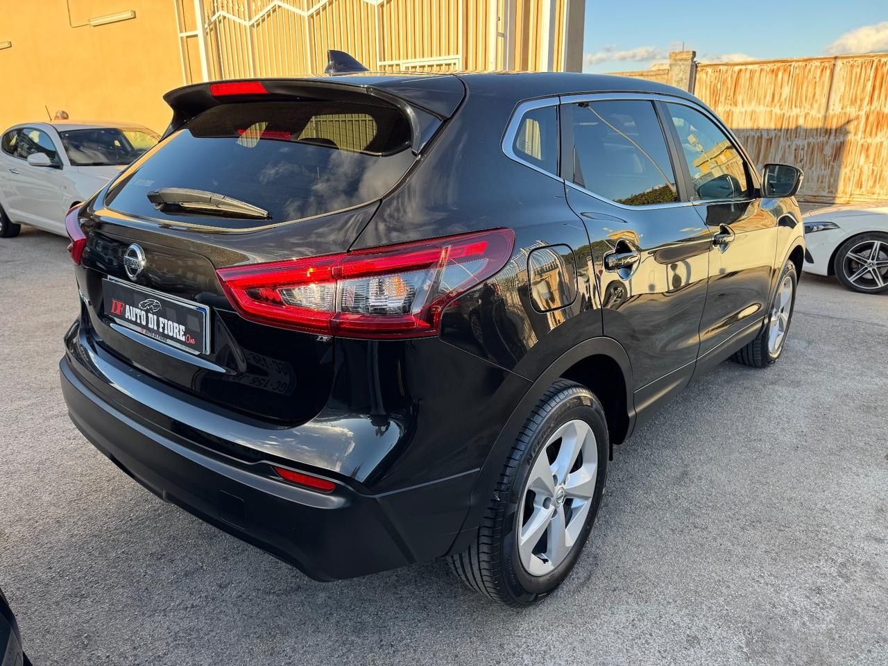 Nissan Qashqai 1.5 dCi Tekna 110CV NAVI