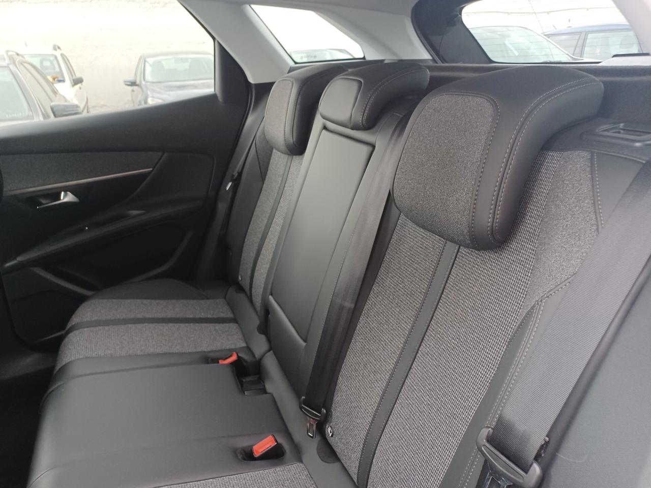 Peugeot 3008 1.5 HDI 130 CV AUTOMATICA ALLURE