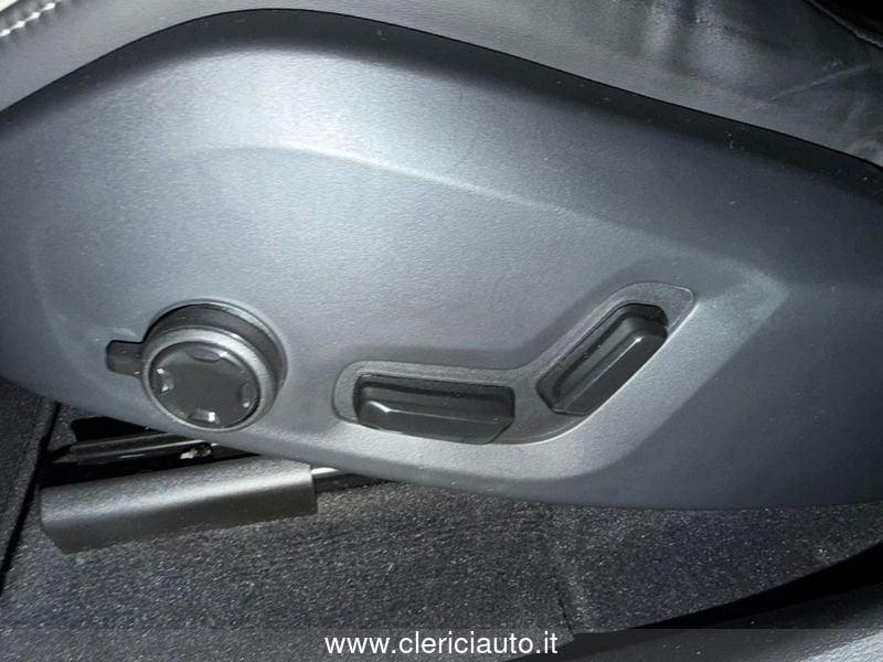 Volvo XC60 T6 Recharge Plug-in Hybrid AWD aut. Ultimate Dark