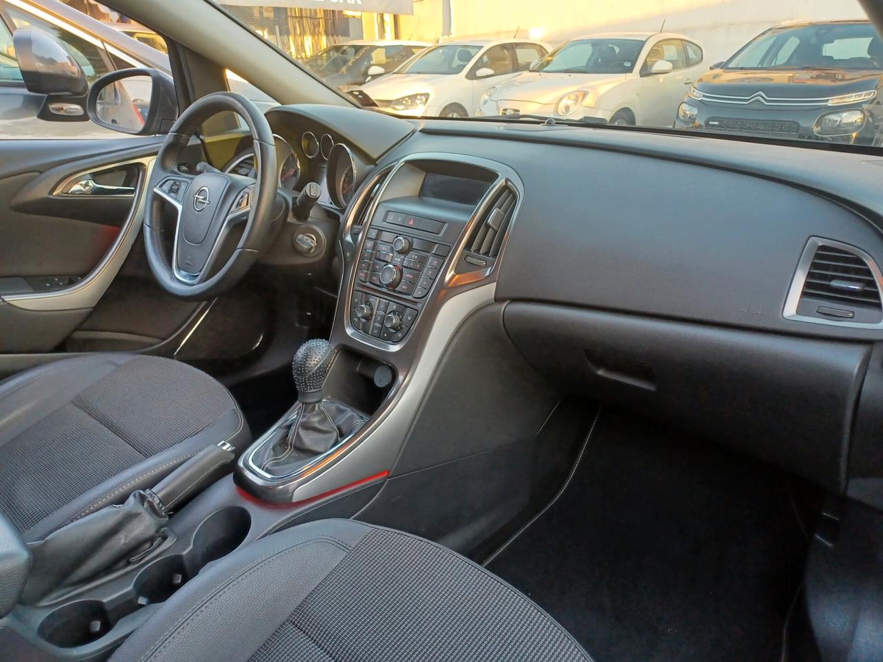 Opel Astra 1.7 CDTI 110CV Sports Tourer Cosmo