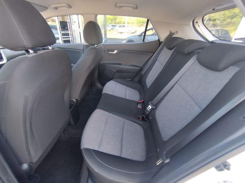 KIA Stonic 1.2 DPI Urban