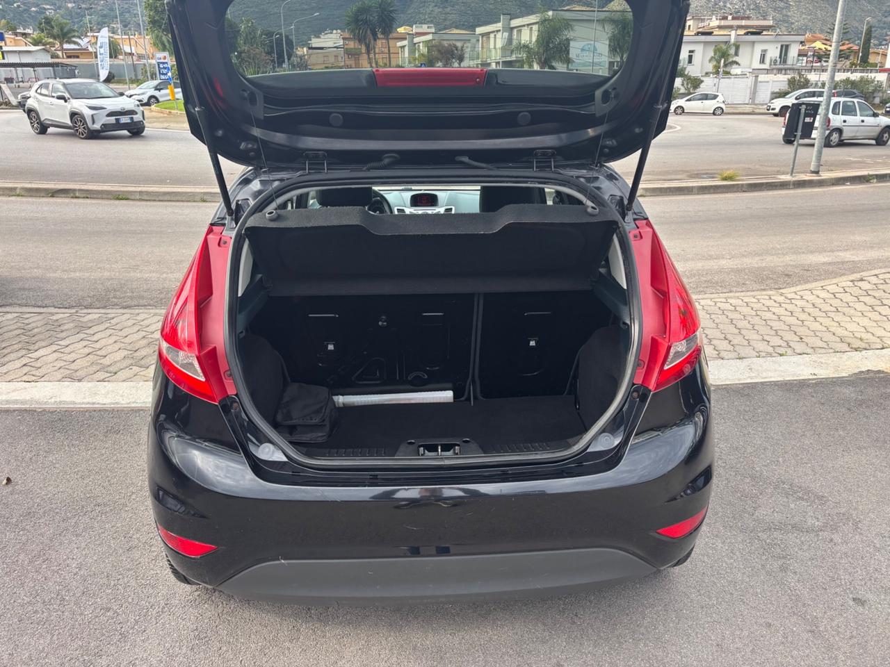 Ford Fiesta 1.4 5 porte Bz.- GPL Titanium