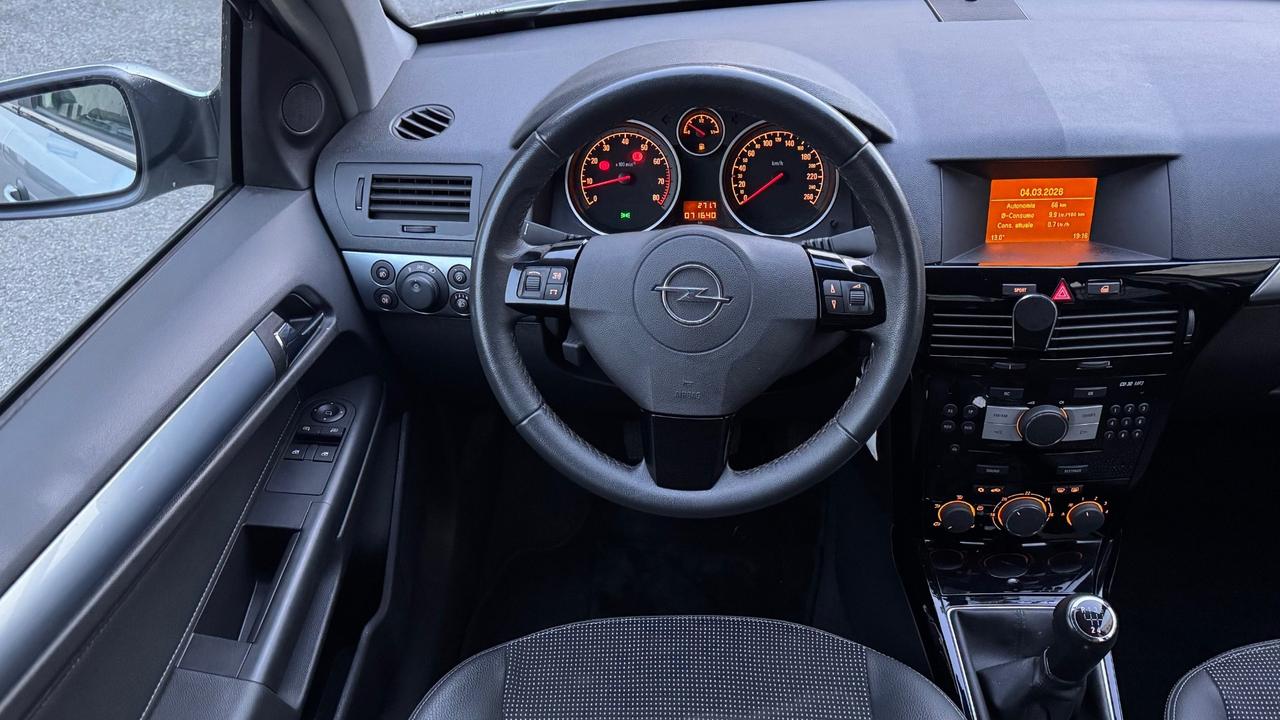 Opel Astra 1.6 T 16V 5 porte Cosmo Unico Proprietario del 44