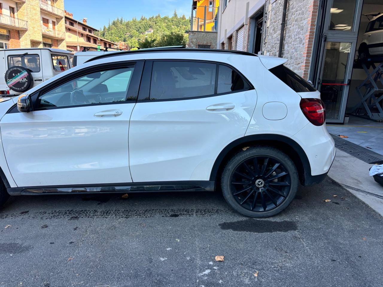 Mercedes-benz GLA 200 d Automatic 4Matic Premium